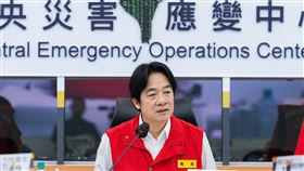 賴清德總統今（1）日察中央災害應變中心。（圖／總統府提供)