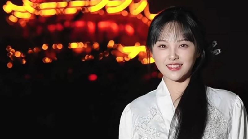 挖呀挖老師穿旗袍曝近況　網驚：長不一樣