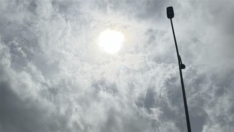 台北大太陽卻放颱風假　他補槍：注意防曬