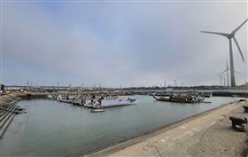 新／漁民綁魚船防颱　驚見女屍漂浮松柏港（圖/googlemap)