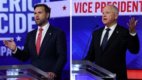 美國共和黨副總統候選人范斯（左）與對手民主黨華茲（右）於美東時間今晚9時（台灣時間2日上午9時）進行2024年大選唯一一場副總統辯論。（圖／路透社／達志影像）

