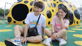 二伯（右）和蔡阿嘎（左）結婚至今8年。（圖／翻攝自二伯IG）