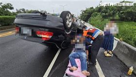 台南,翻車,自撞,BMW,台17線,颱風