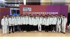 台灣隊在世界青少年混合團體錦標賽小組賽最終戰擊敗法國晉級8強。（圖／蘇義能教練提供）