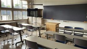 桃園傳出老師長年性騷學生、學校吃案事件。（示意圖，Pexels）