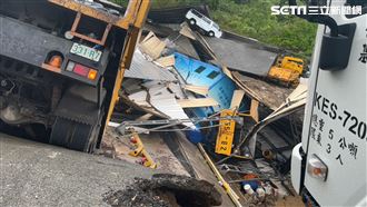 基隆天外天傳坍塌　多輛垃圾車慘墜邊坡