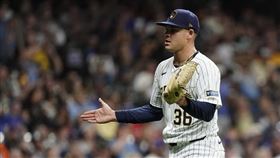 ▲釀酒人新秀邁爾斯（Tobias Myers）季後賽初登板先發5局0失分。（圖／美聯社／達志影像）