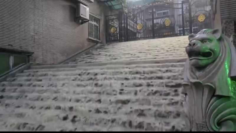 基隆大淹水　市民抱怨竟不放假