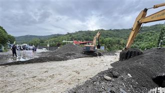 南迴線「路基流失」曝！台鐵：估零時搶通