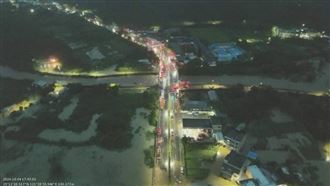 暴雨狂炸　台2線淹成汪洋空拍畫面曝光