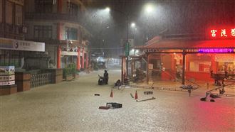 金山高中114師生留宿學校 10/5從淡水回家