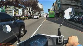 台中,公車大執法,取締,違規,闖紅燈,違規左轉（圖／翻攝畫面）