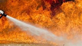 失火,爆炸,火災,救火,消防員（示意圖／翻攝自Pixabay）