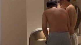 男大生的舉動遭到大批網友罵翻。（圖／翻攝自爆料公社）