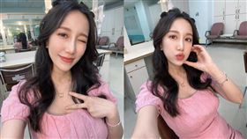 apple 黃暐婷 黑澀會 （圖／翻攝自黃暐婷APPLE FB）