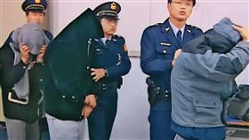 警方以協助調查的名義，將張鎮興等3人從新北帶回台中偵訊。（東森新聞提供）