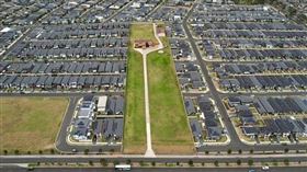 建商開出11億天價！澳洲5英畝豪宅釘子戶拒售　1年後土地價暴增2.2億　▲（圖／翻攝自社群網站Ｘ @whatsn2day）