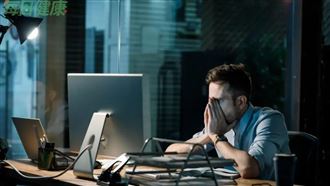 10點後睡覺就算熬夜！醫曝「這時間」睡覺肥胖風險暴增35%