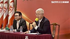 新光金控總經理陳恩光、台新金控總經理林維俊。（圖／記者王翊綺攝影）