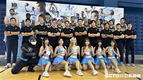 台北富邦勇士新球季、新陣容、新球衣以及啦啦隊新制服都曝光。（圖／記者蔡厚瑄攝影）