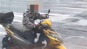 獨家／抓不怕！鐵釘男又出沒　民眾怒：整路亂丟害爆胎