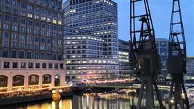 英國對中關係百日盤點  智庫：宜首重經濟安全以英國為根據地的跨國研究組織「中國戰略風險研究所」（CSRI）近日指出，英國政府的對中關係盤點宜以經濟安全為首要課題。圖為倫敦新興金融商圈金絲雀碼頭（Canary Wharf）一隅。中央社記者陳韻聿倫敦攝  113年10月7日