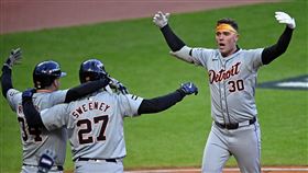 ▲卡本特（Kerry Carpenter）炸裂3分砲！老虎分區系列賽第2戰扳平守護者。（圖／路透社／達志影像）