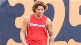 ▲味全龍投手林凱威入選12強名單，將赴日訓練5天。（圖／味全龍提供）