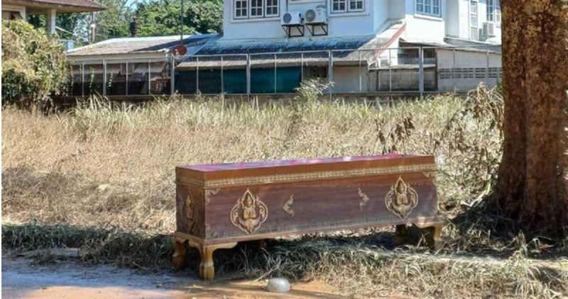 清邁50年最嚴重水災3死！洪水沖來1副棺材