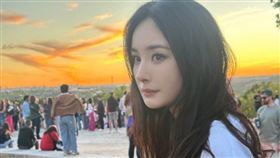 楊冪被封為流量女王。（圖／翻攝自楊冪微博）