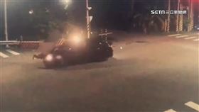 驚險畫面! 趴引擎蓋阻女友酒駕 女房仲遭甩飛不治