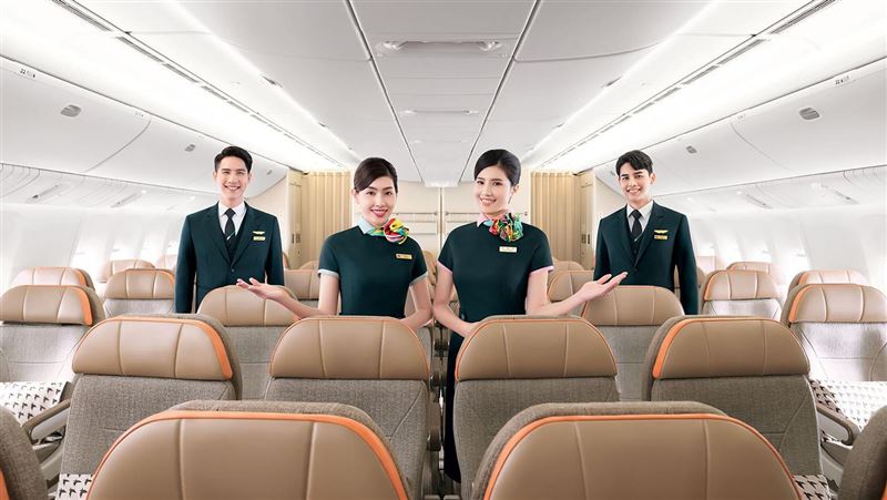 長榮奪最佳航空公司第9名　再推新過夜包