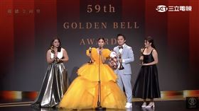 屠潔和老公伊森以節目《開箱聲音場館》再次奪下廣播金鐘獎。（圖／三立電視）