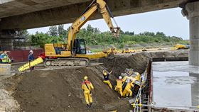 意外,工地,國道十號,翻覆,壓死