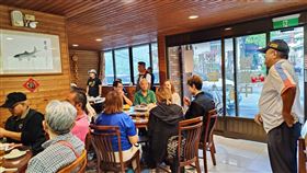 民進黨原住民族事務部分別在樹林區、烏來區各辦理「都會區原住民族座談會」。（圖／民進黨提供）