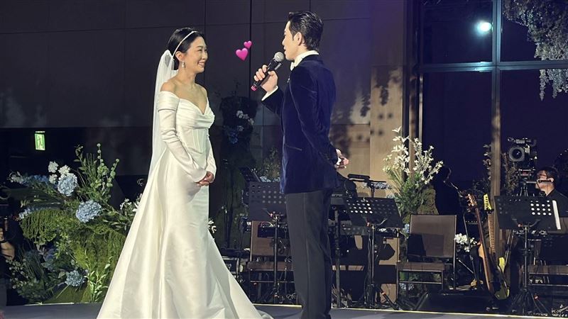 蕭敬騰婚禮女兒視角曝！梧桐妹脫下公主裝