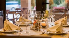 情侶18間餐廳偷放指甲！免單金額破6位數