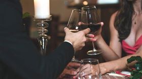 約會,曖昧對象,約吃飯
（示意圖／翻攝自PEXELS）