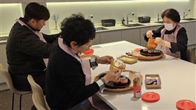 《黑白大廚》中，韓式辣椒醬扮演重要角色，旅天下行程規劃手作體驗，讓饕客將韓國文化、美味帶回國。（圖／旅天下）