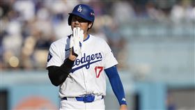 ▲大谷翔平季後賽壘上無人19打數0安，總教練不考慮更動棒次。（圖／美聯社／達志影像）