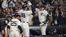 ▲賈吉（Aaron Judge）炸今年季後賽首轟，洋基美聯冠軍賽2連勝。（圖／美聯社／達志影像）