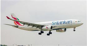 斯里蘭卡航空（SriLankan Airlines）一名機長在9月21號駕駛飛機途中，與女副機長發生爭執，將對方鎖在駕駛艙外，遭到停職。（示意圖／Unsplash）

