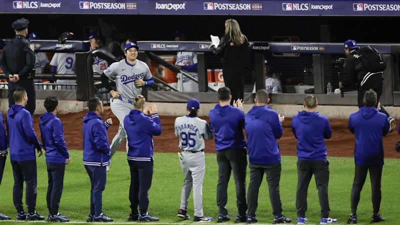 出場被噓爆！大谷翔平笑了　1局上1球出局