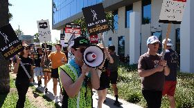 美國演員工會對電玩業者罷工