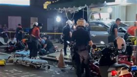 台北市內湖區東湖市場臭豆腐攤遭撞，15歲曾姓少年送辦。（圖／翻攝畫面）