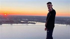 路易斯墜橋身亡。（圖／翻攝自臉書）