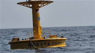 中共圍台軍演…漁民海上見中國1物飄過界