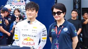 盧秀燕蟬聯最佳首長信任獎