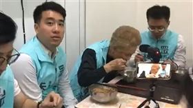 朱哲成說他當年選立委，因為2碗餛飩湯得罪柯媽媽。 (圖/翻攝朱哲成臉書)