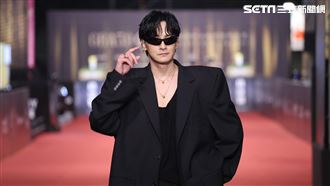 鄭元暢紅毯巨大墊肩熱議！網虧致敬戶愚呂